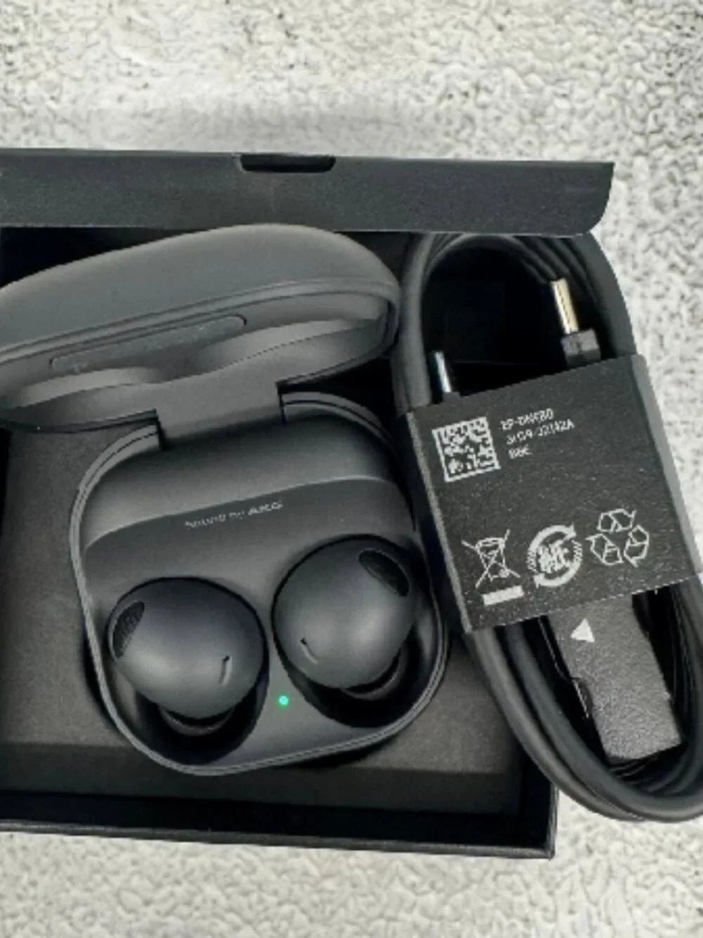 Samsung Galaxy Buds2 Pro - Wireless Earbuds Noise Cancelling - Graphite